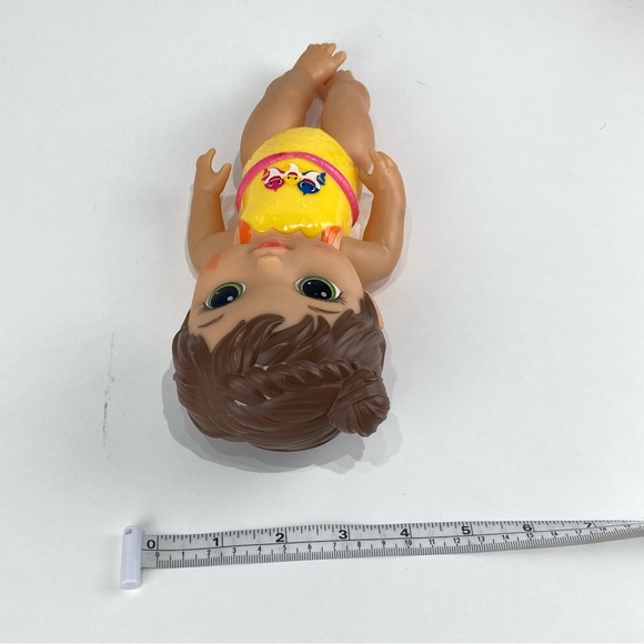 Hasbro Baby Alive Baby Shark Doll Brown Hair Green Eyes  (Doll only) - Picture 13 of 17